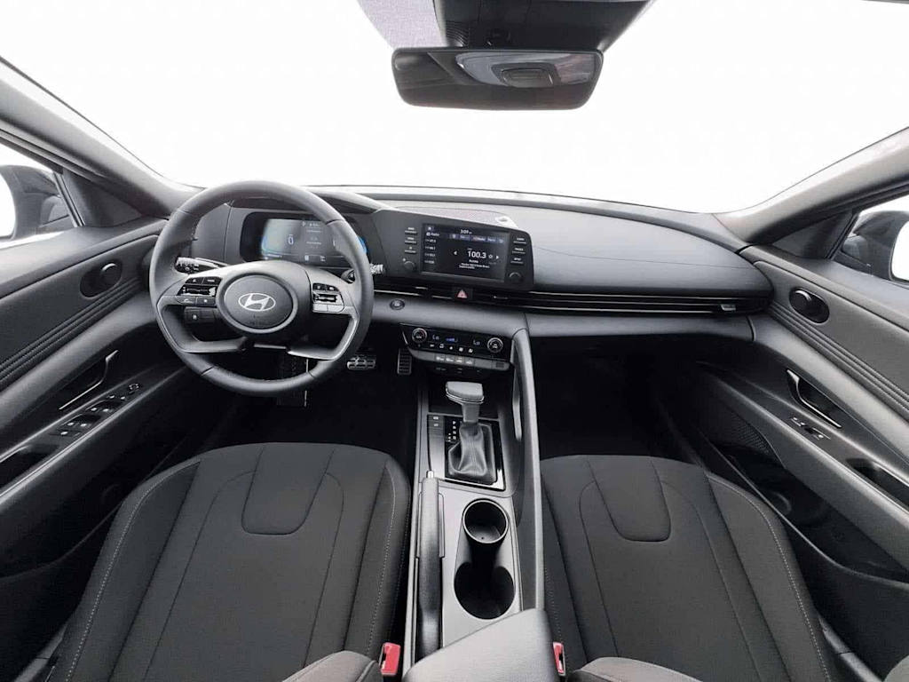 Thumbnail: 2026 Hyundai Elantra - 2