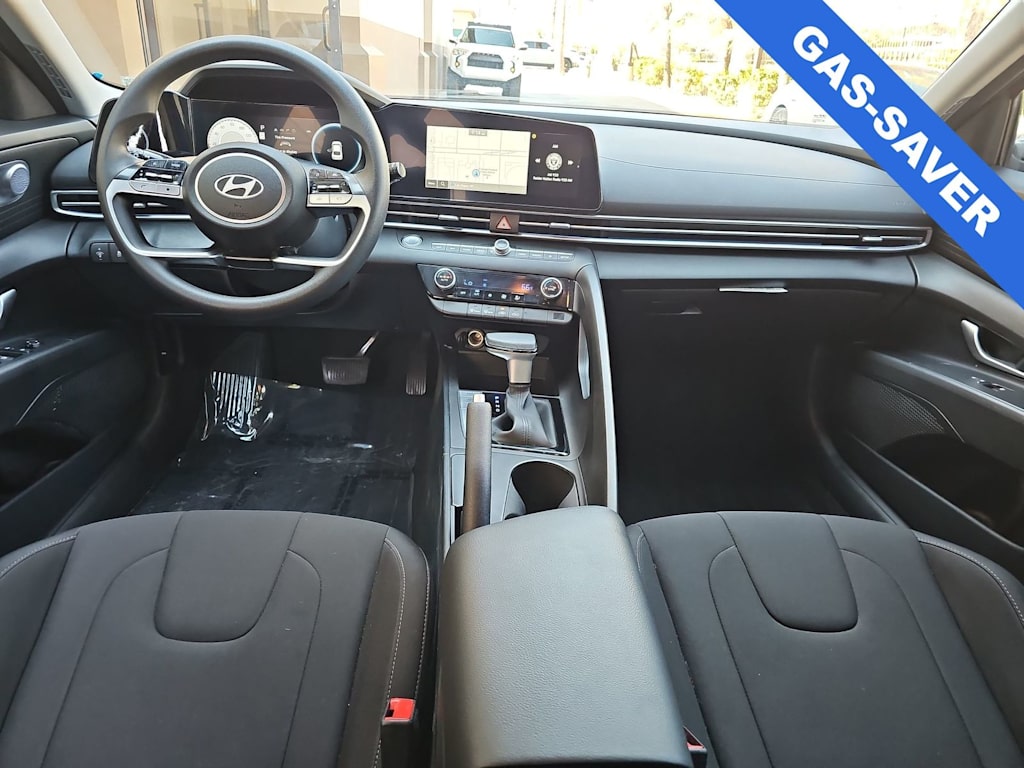 Thumbnail: 2024 Hyundai Elantra - 10