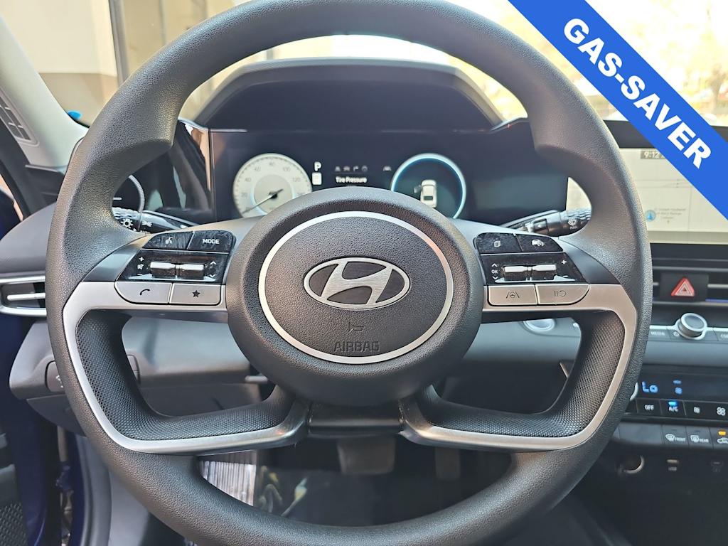 Thumbnail: 2024 Hyundai Elantra - 14