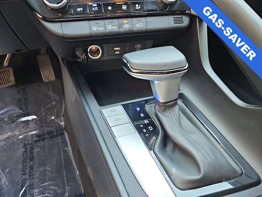 Thumbnail: 2024 Hyundai Elantra - 17