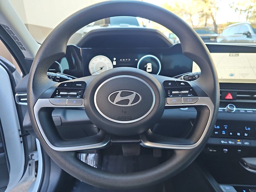 Thumbnail: 2024 Hyundai Elantra - 13