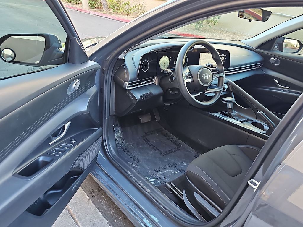 Thumbnail: 2024 Hyundai Elantra - 2