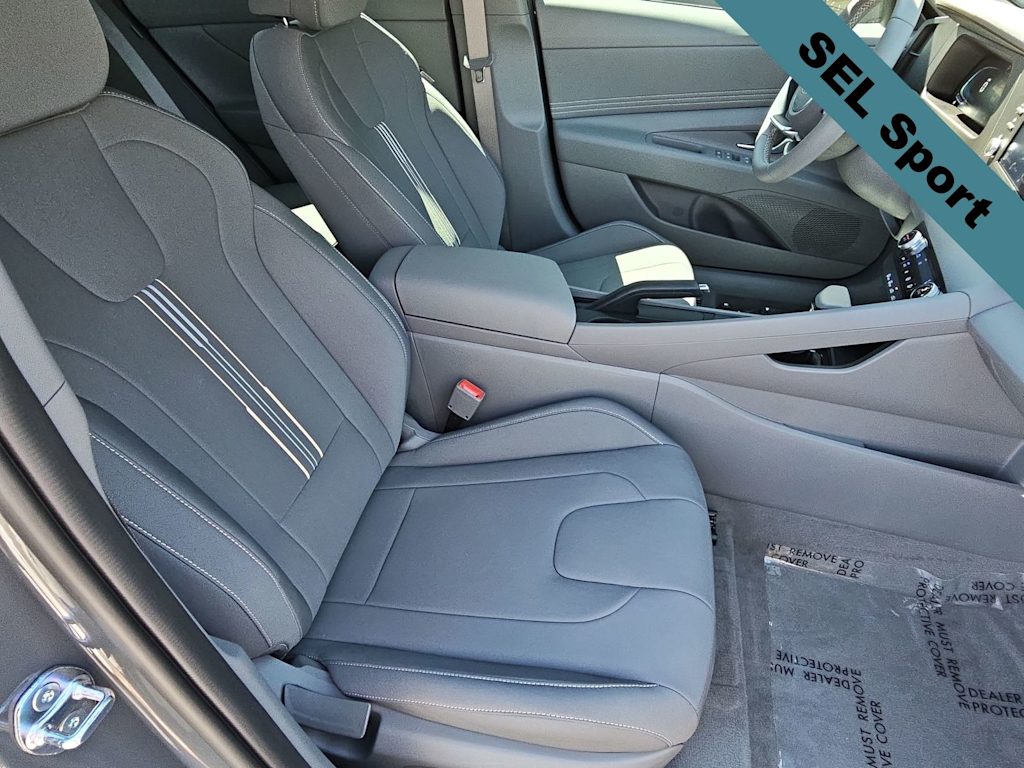 Thumbnail: 2025 Hyundai Elantra - 12