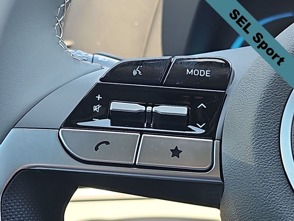 Thumbnail: 2025 Hyundai Elantra - 27