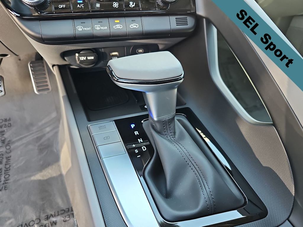Thumbnail: 2025 Hyundai Elantra - 16