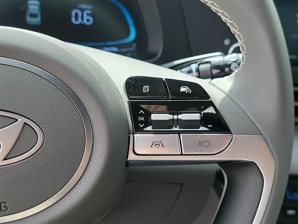 Thumbnail: 2025 Hyundai Elantra - 26