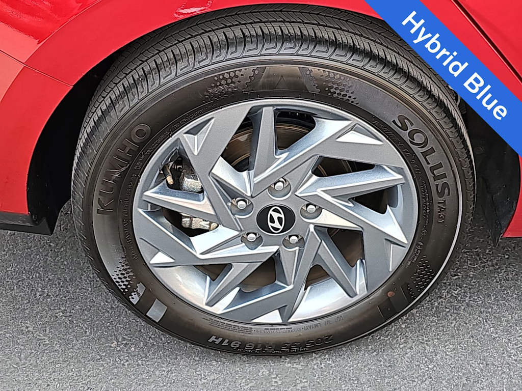 Thumbnail: 2025 Hyundai Elantra - 8