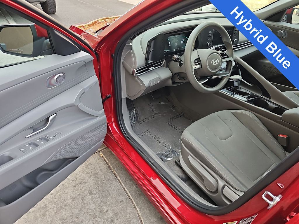 Thumbnail: 2025 Hyundai Elantra - 11