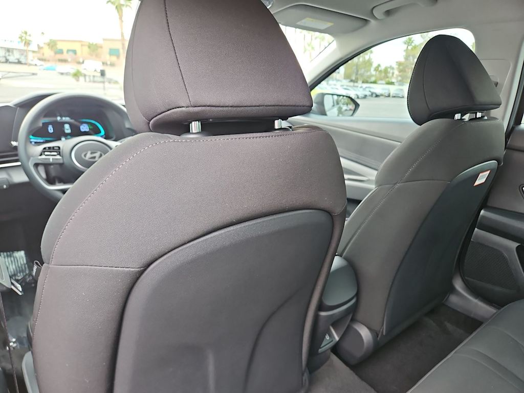 Thumbnail: 2026 Hyundai Elantra - 11