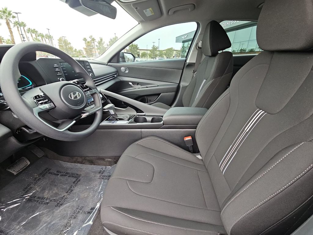 Thumbnail: 2026 Hyundai Elantra - 10
