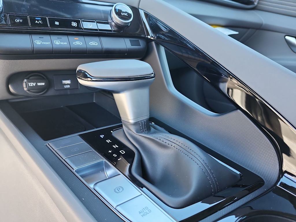 Thumbnail: 2025 Hyundai Elantra - 14