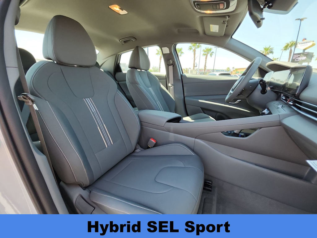 Thumbnail: 2025 Hyundai Elantra - 10
