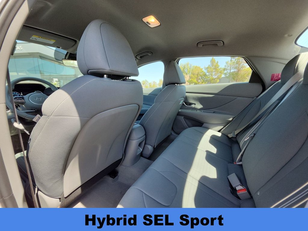 Thumbnail: 2025 Hyundai Elantra - 11