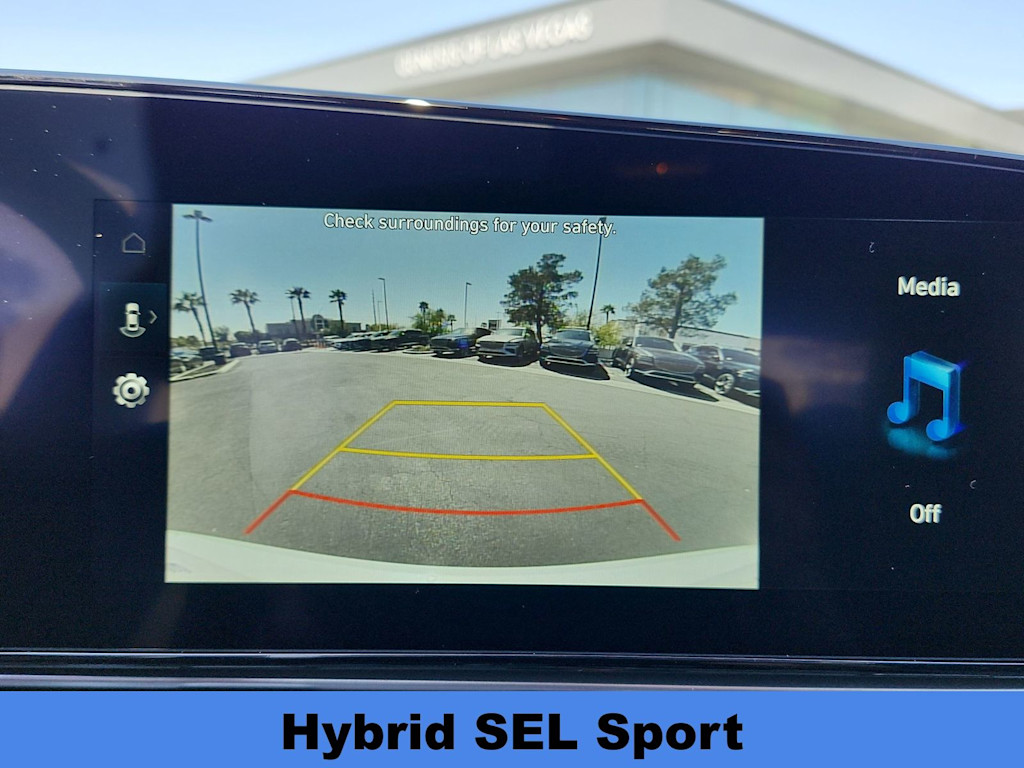 Thumbnail: 2025 Hyundai Elantra - 23