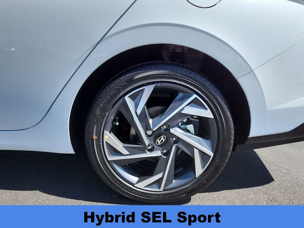 Thumbnail: 2025 Hyundai Elantra - 6