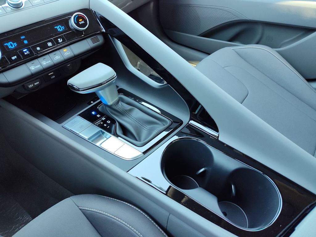 Thumbnail: 2026 Hyundai Elantra - 14