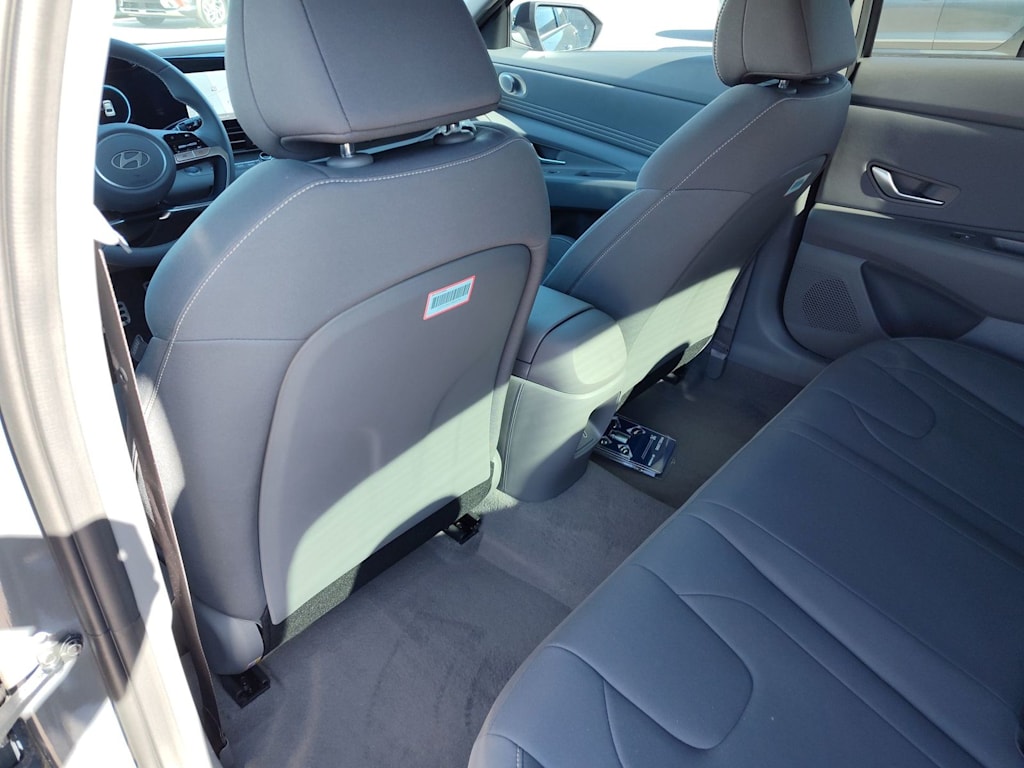 Thumbnail: 2026 Hyundai Elantra - 12