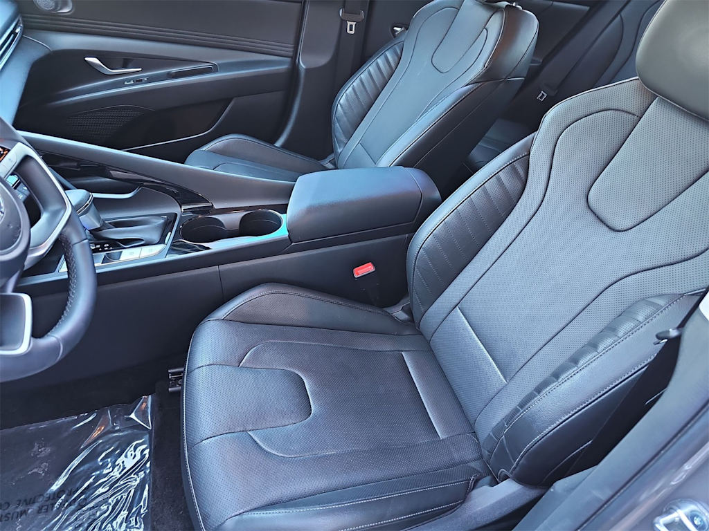 Thumbnail: 2023 Hyundai Elantra - 8