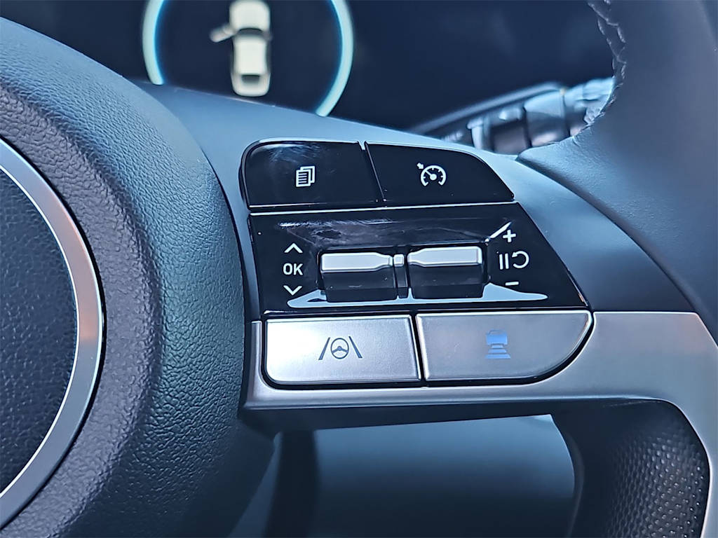 Thumbnail: 2023 Hyundai Elantra - 20