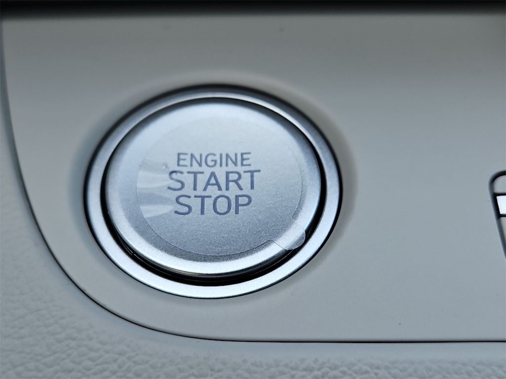 Thumbnail: 2024 Hyundai Elantra - 31