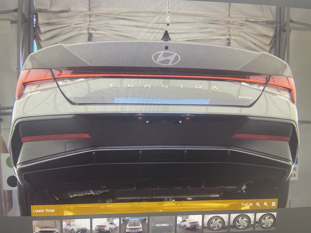 Thumbnail: 2025 Hyundai Elantra - 11