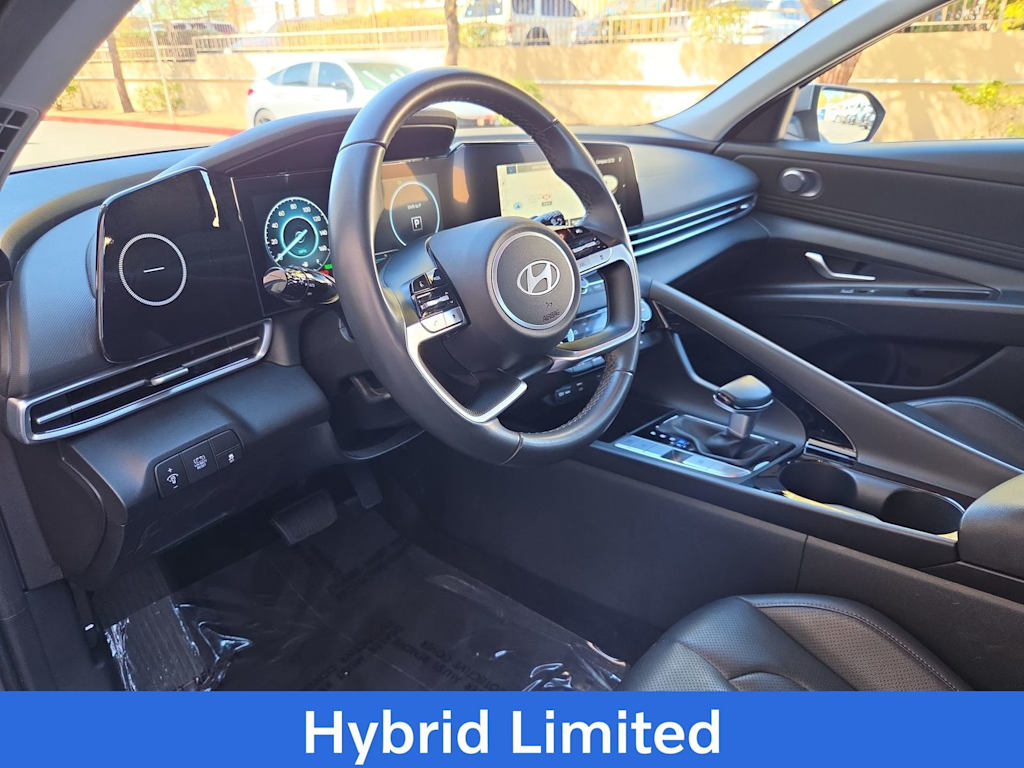 Thumbnail: 2025 Hyundai Elantra - 2
