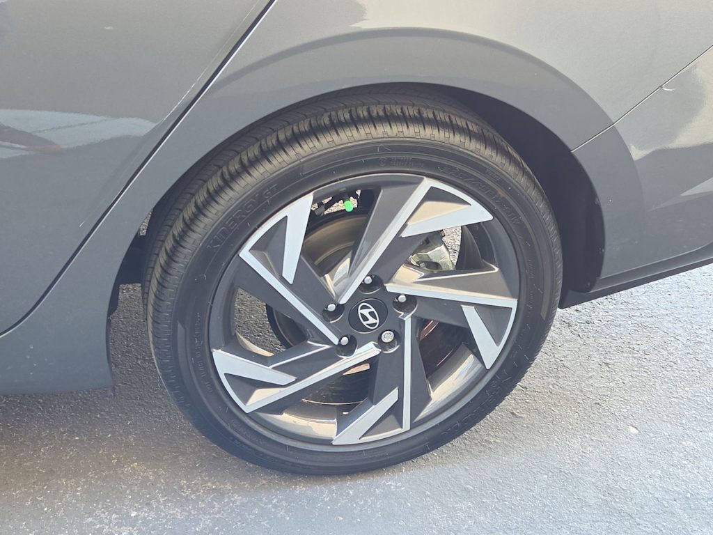 Thumbnail: 2025 Hyundai Elantra - 7