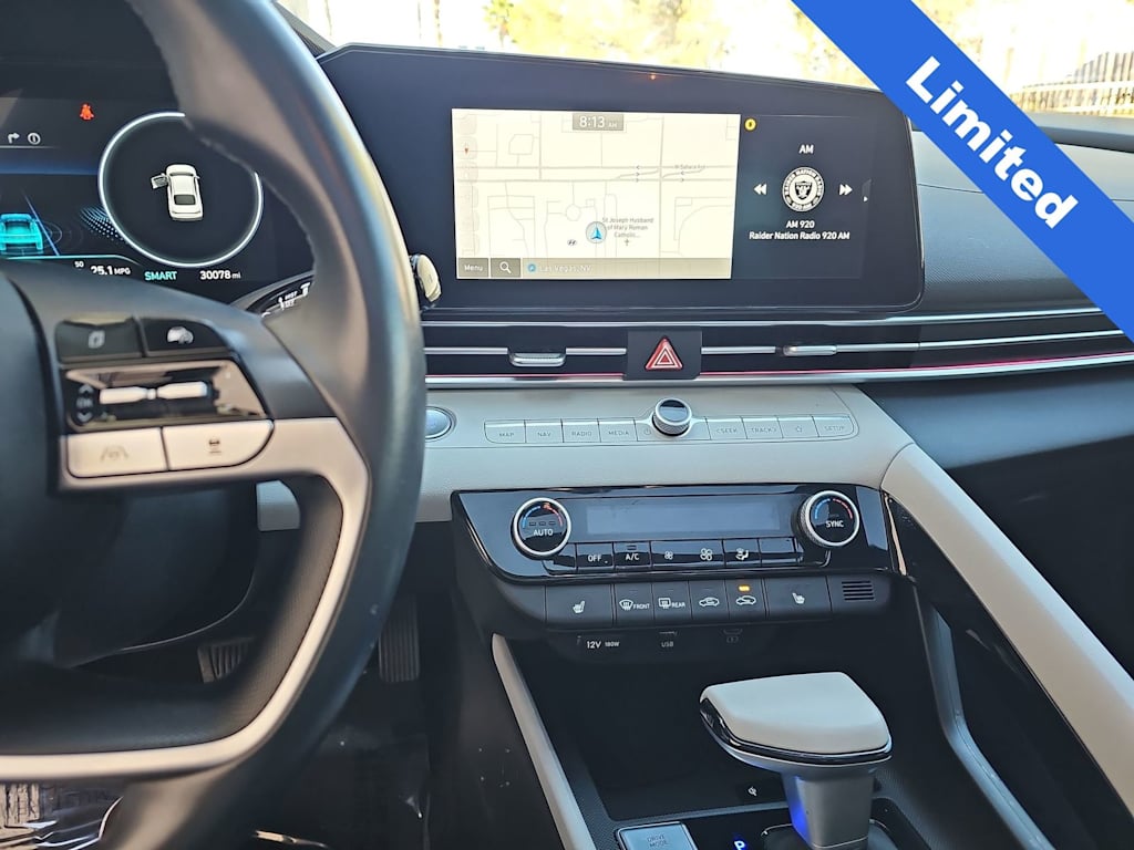 Thumbnail: 2024 Hyundai Elantra - 25