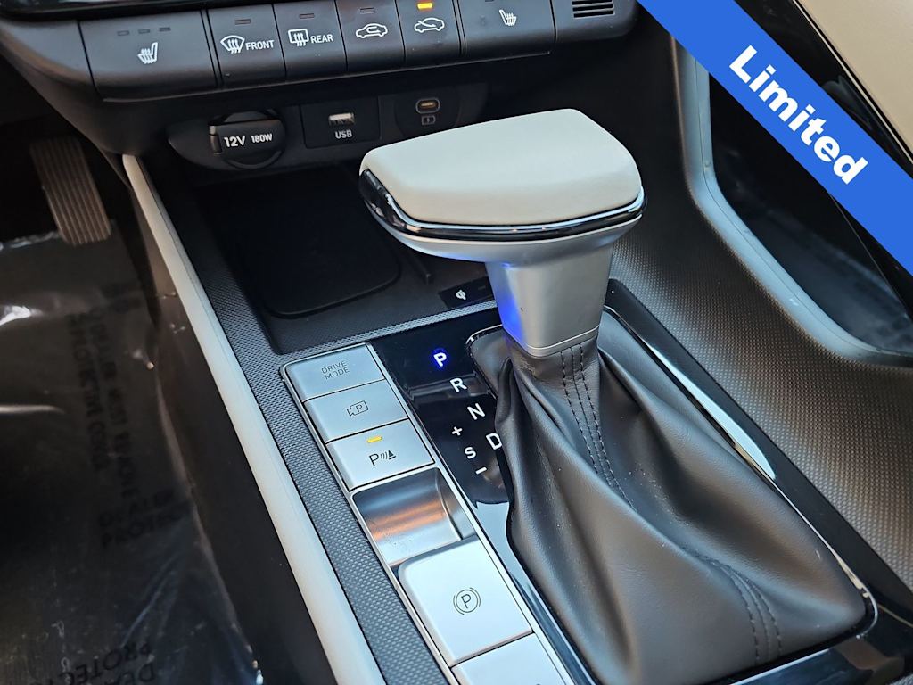 Thumbnail: 2024 Hyundai Elantra - 15