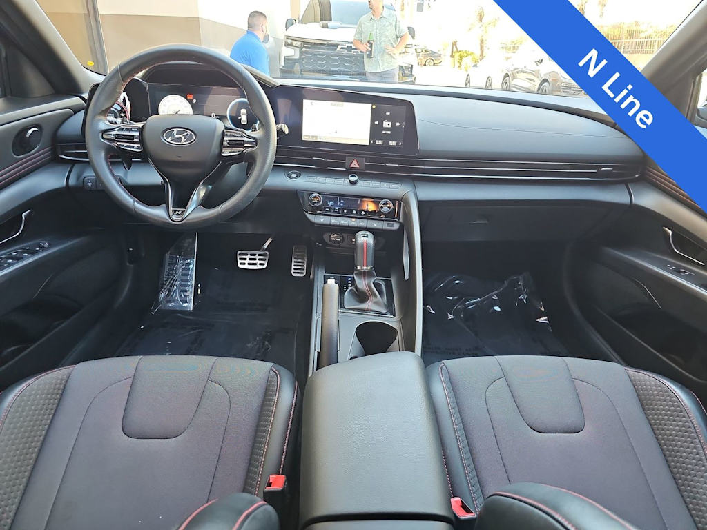 Thumbnail: 2023 Hyundai Elantra - 9