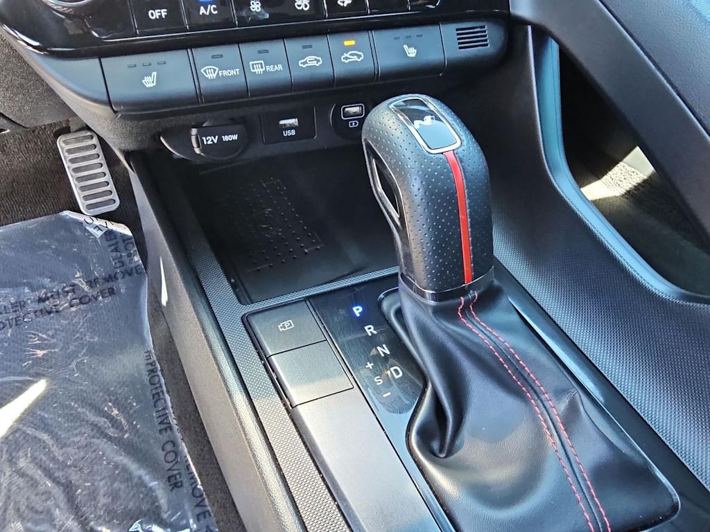 Thumbnail: 2023 Hyundai Elantra - 16