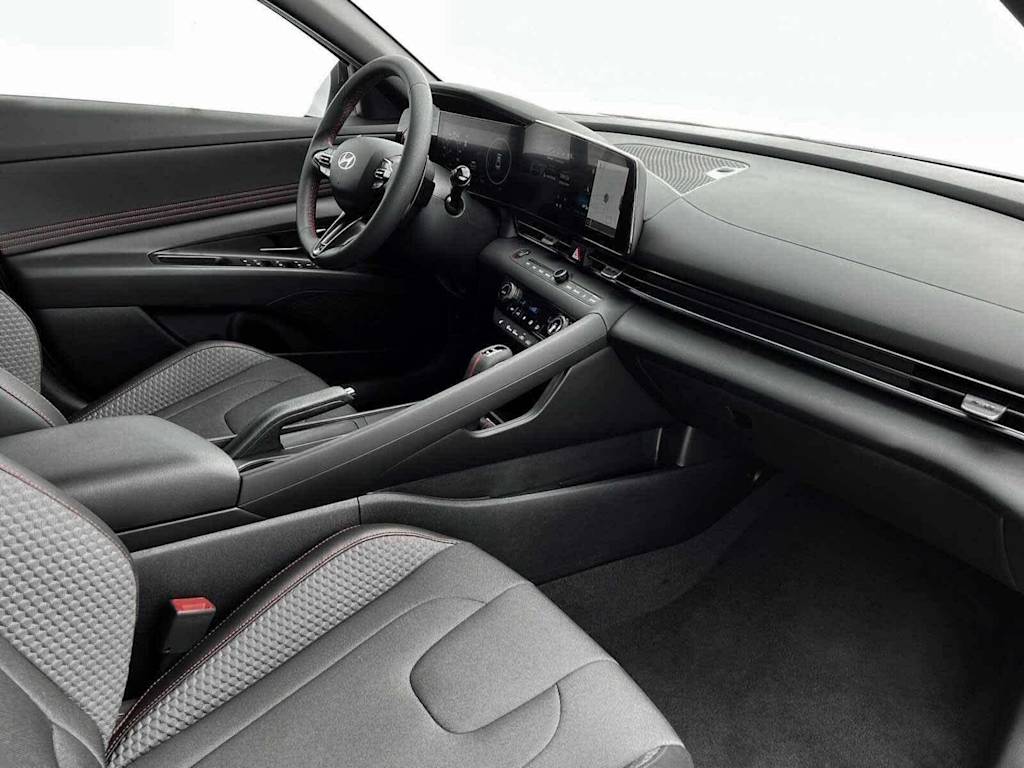 Thumbnail: 2025 Hyundai Elantra - 10