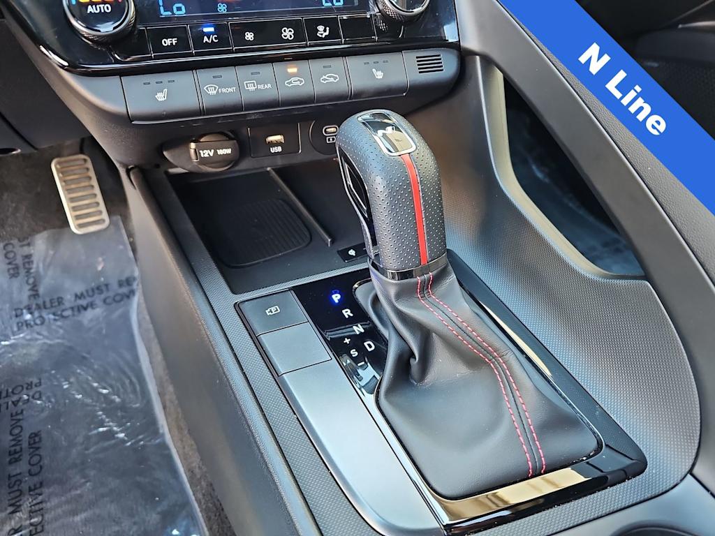 Thumbnail: 2025 Hyundai Elantra - 16