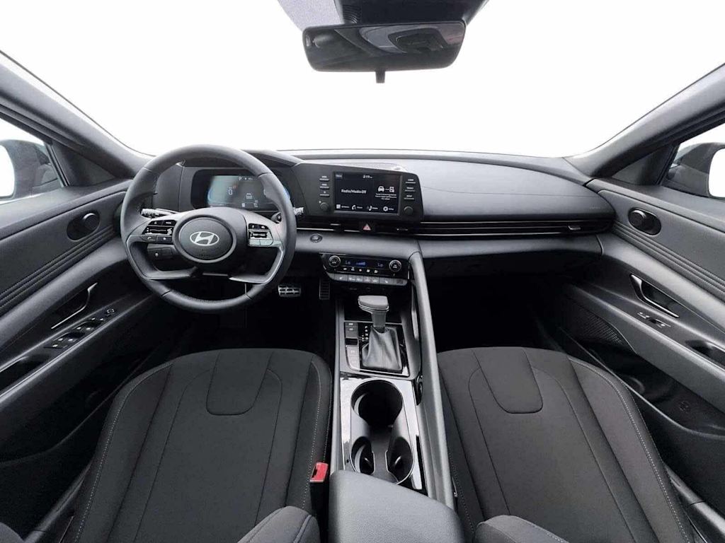 Thumbnail: 2026 Hyundai Elantra - 2