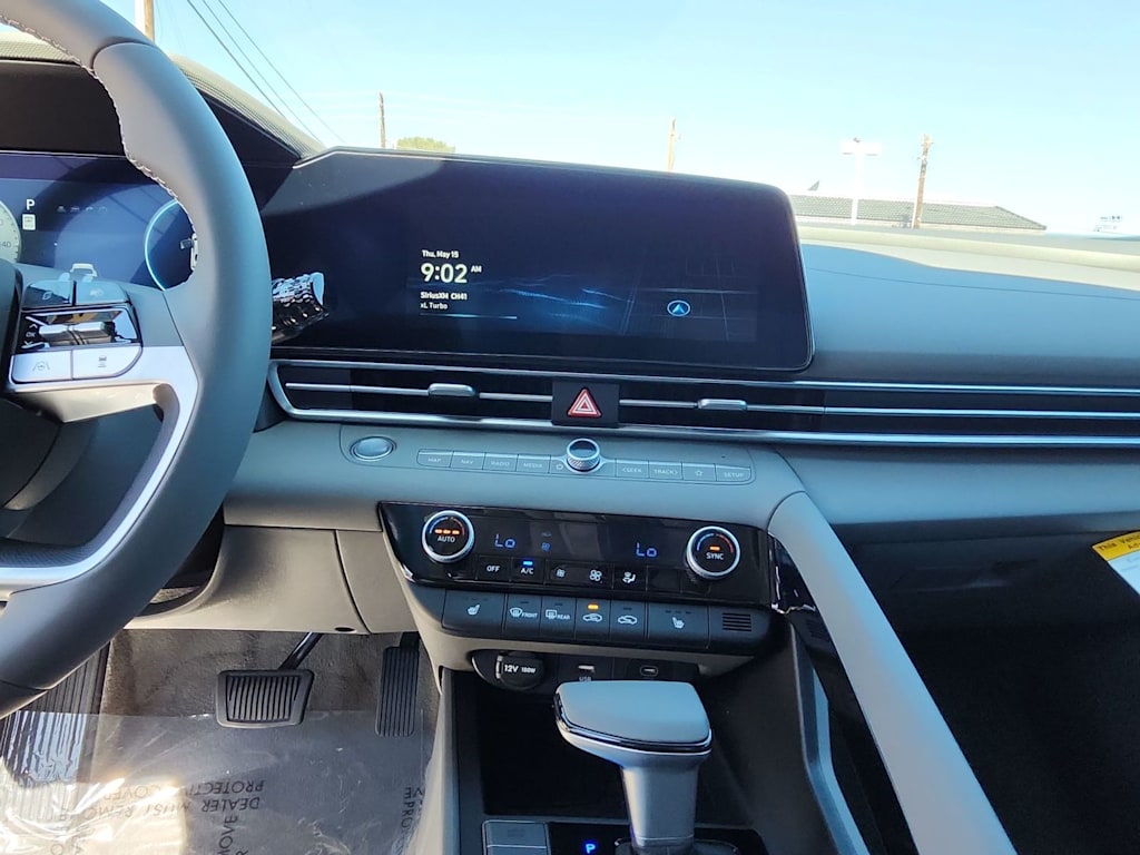 Thumbnail: 2025 Hyundai Elantra - 24