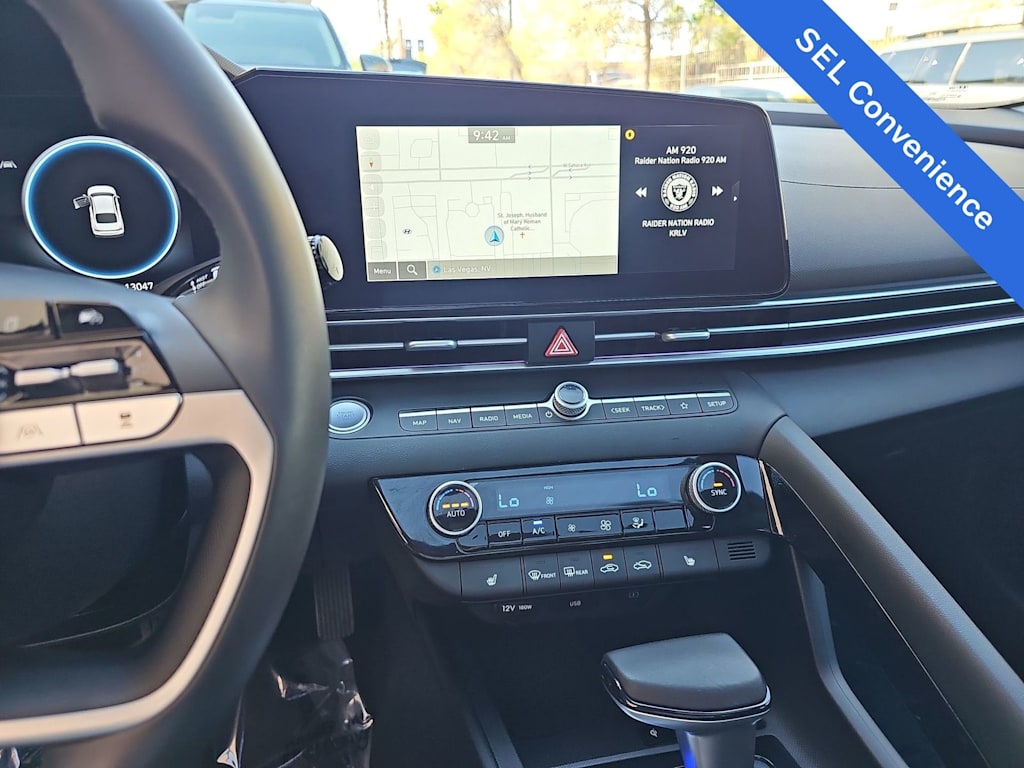 Thumbnail: 2025 Hyundai Elantra - 15