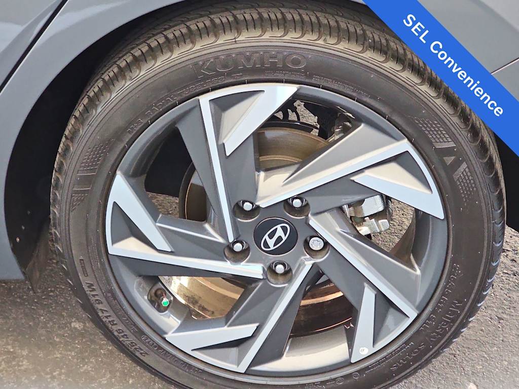 Thumbnail: 2025 Hyundai Elantra - 8