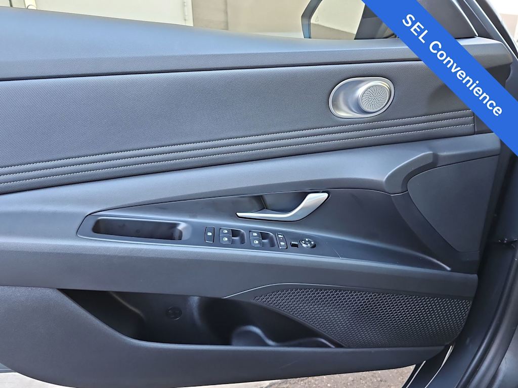 Thumbnail: 2025 Hyundai Elantra - 27