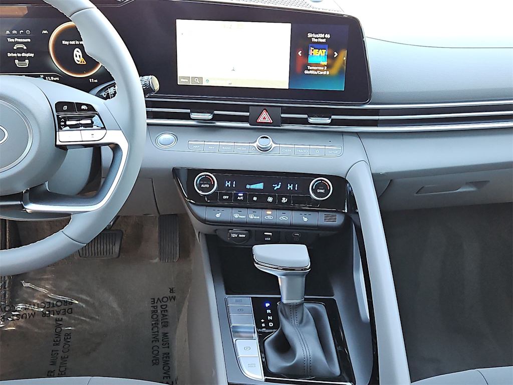 Thumbnail: 2025 Hyundai Elantra - 14