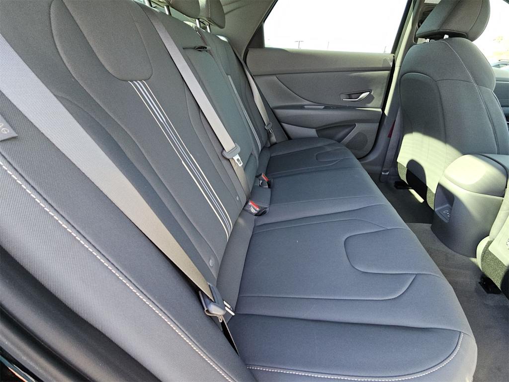 Thumbnail: 2025 Hyundai Elantra - 13