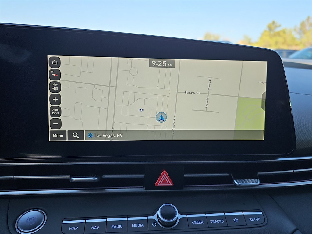 Thumbnail: 2024 Hyundai Elantra - 25