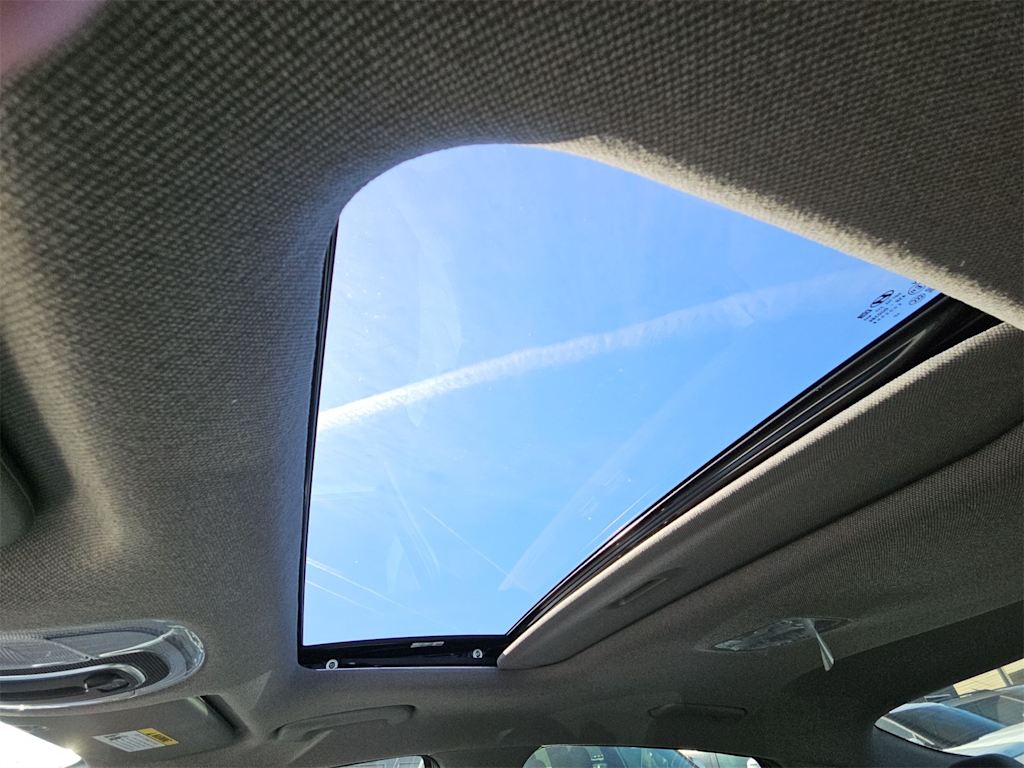 Thumbnail: 2025 Hyundai Elantra - 29