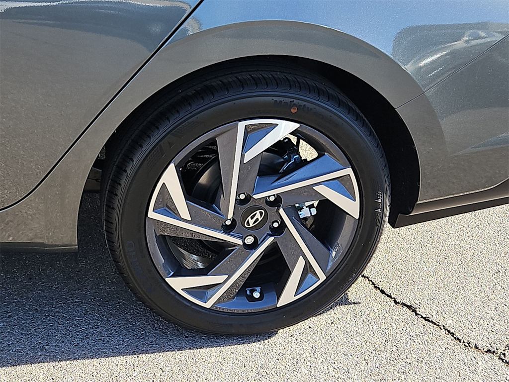 Thumbnail: 2025 Hyundai Elantra - 7