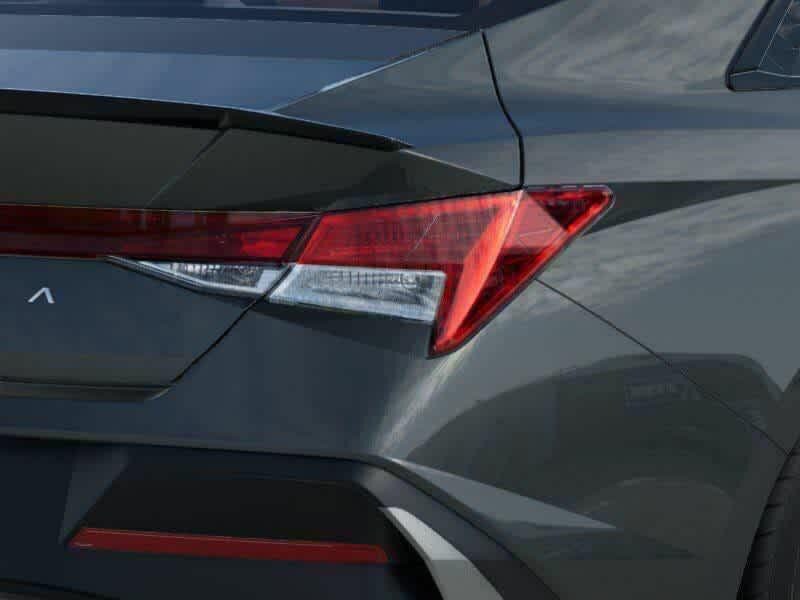 Thumbnail: 2026 Hyundai Elantra - 14
