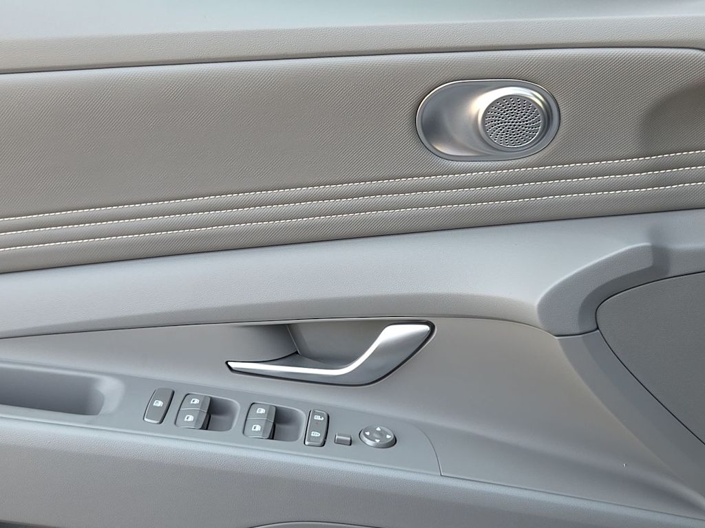 Thumbnail: 2026 Hyundai Elantra - 28