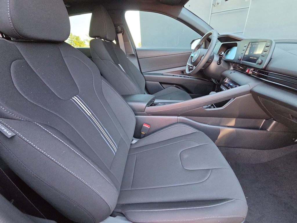 Thumbnail: 2026 Hyundai Elantra - 11