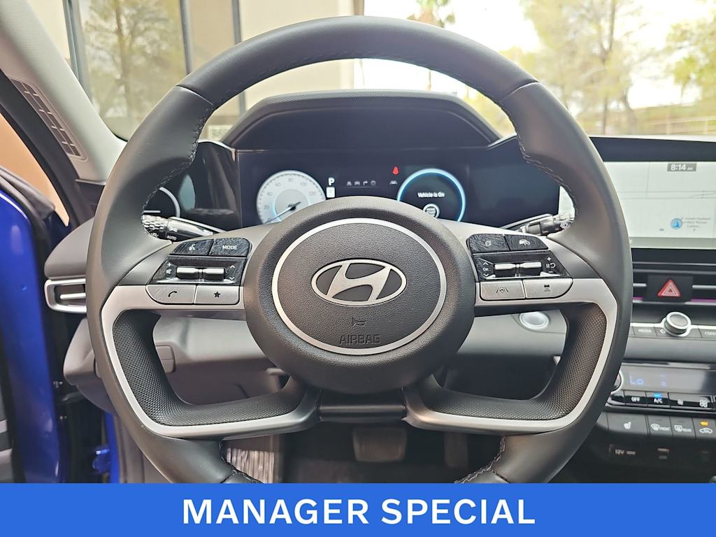 Thumbnail: 2024 Hyundai Elantra - 10