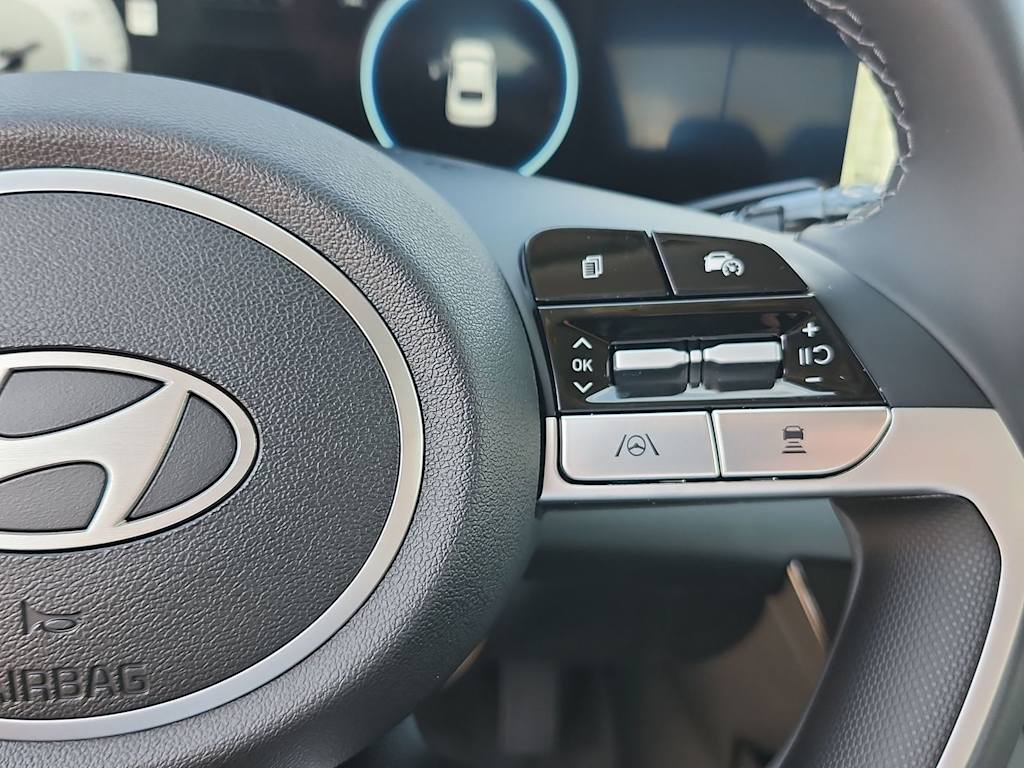 Thumbnail: 2025 Hyundai Elantra - 27