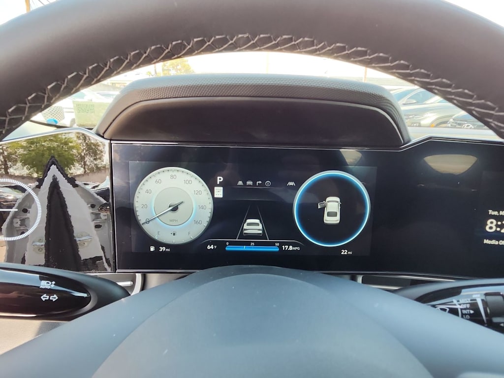 Thumbnail: 2025 Hyundai Elantra - 13