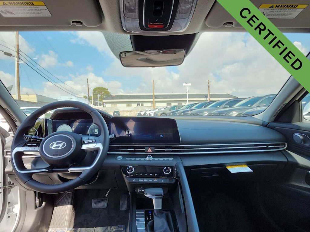 Thumbnail: 2025 Hyundai Elantra - 2